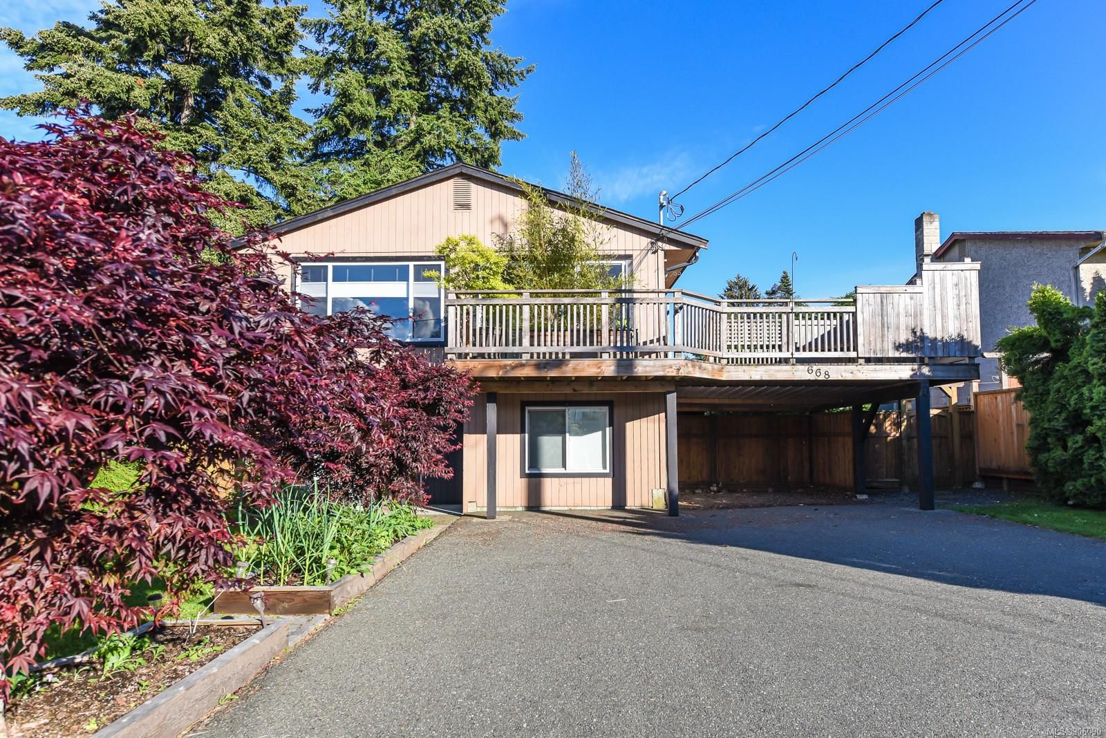 Sold! Congratulations to my buyers of 668 22nd St in Courtenay